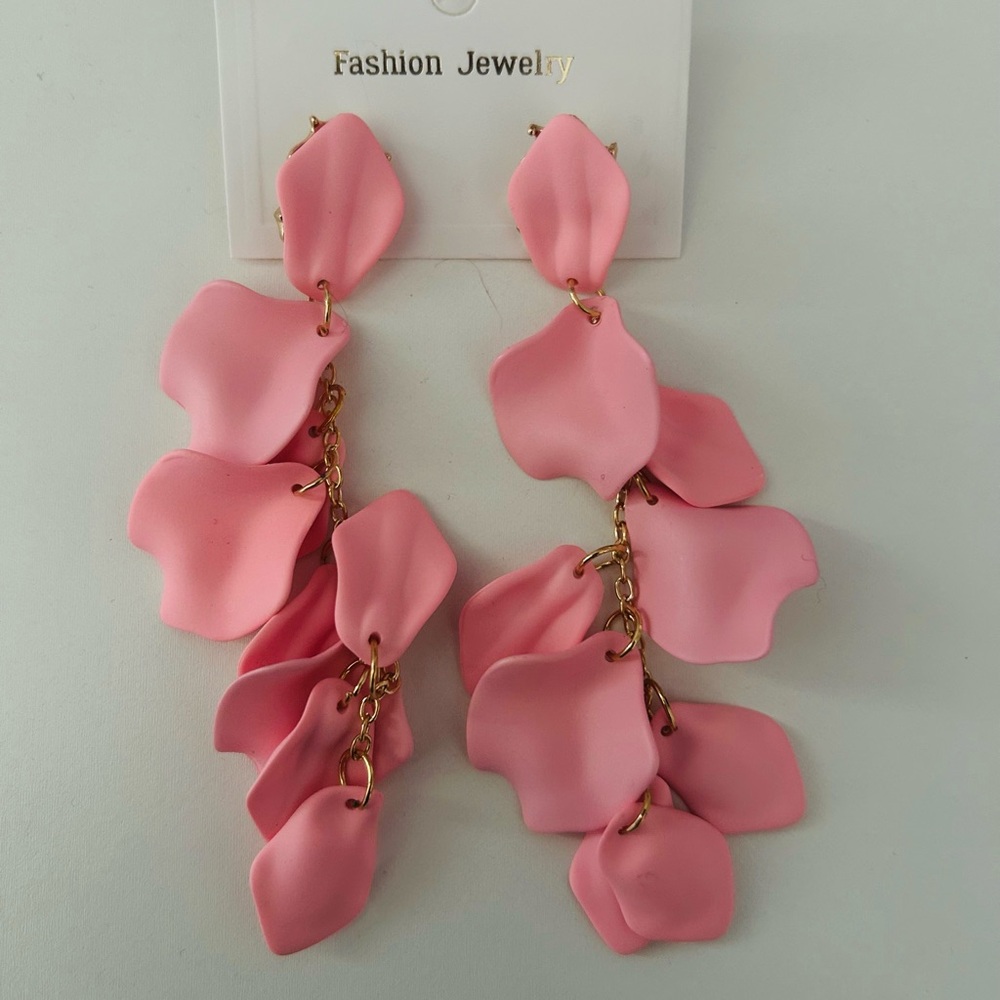 Fashion Jewelry Pink Petal Earrings